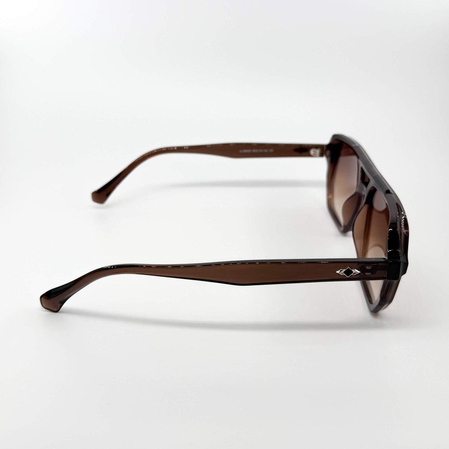 Markus Sunglasses | Bold Flat-Top Navigator Frames